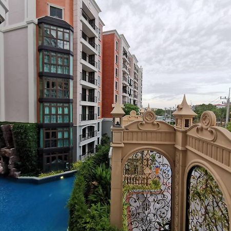 Espana Condo Resort Джомтьен Экстерьер фото
