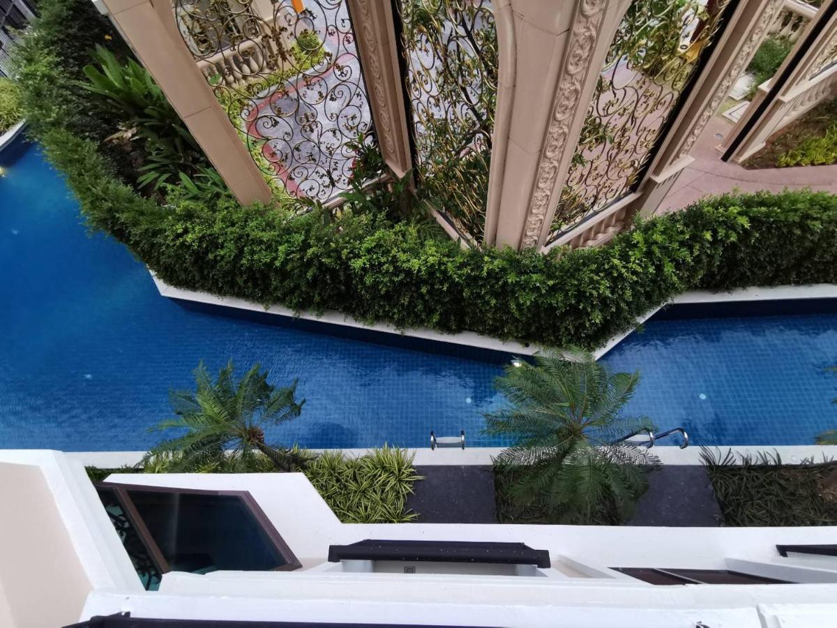 Espana Condo Resort Джомтьен Экстерьер фото